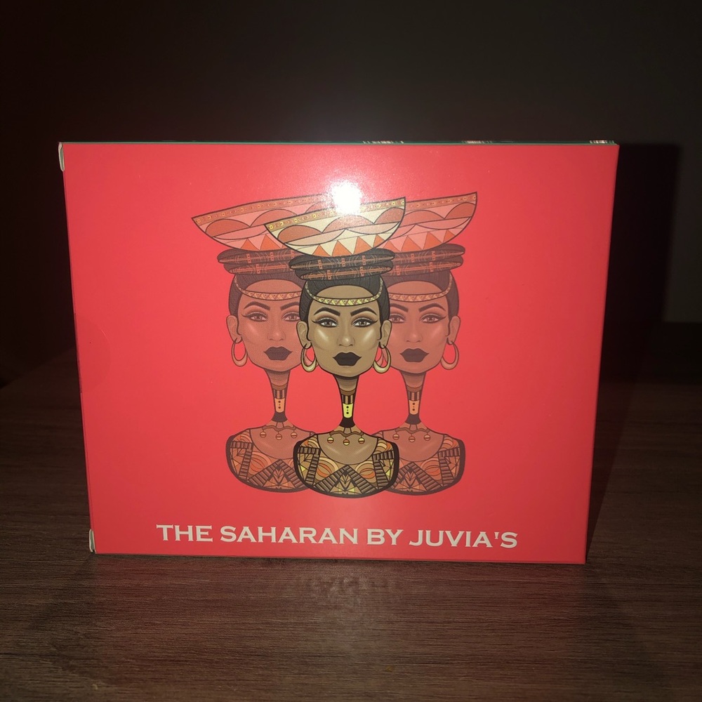 Juvia’s place The Saharan eyeshadow palette